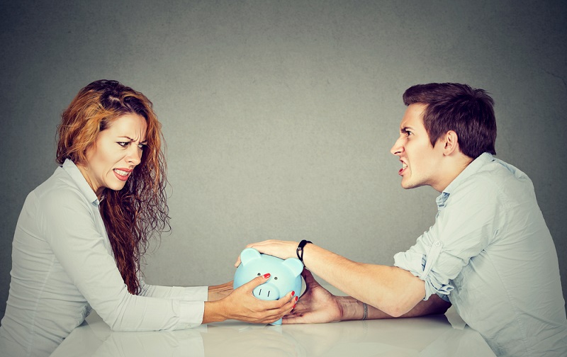 حکم ترک انفاق چیست حکم ترک انفاق چیست